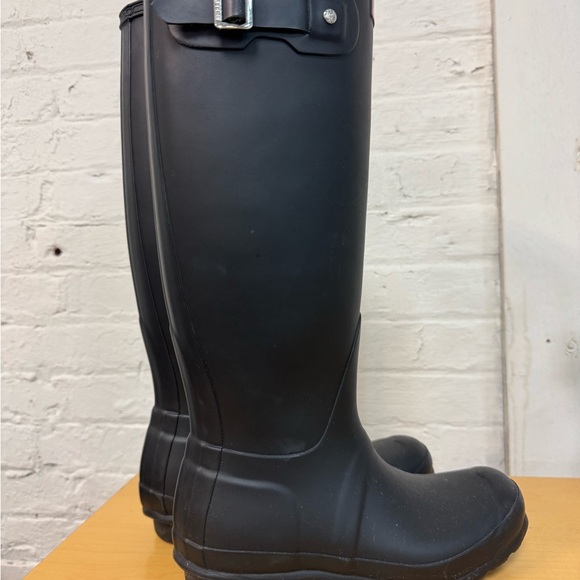 Hunter Classic Black Boots Sz 6 - Picture 3 of 5